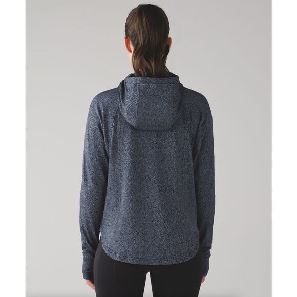 LULULEMON Pick Up The Pace Long Sleeve Hoodie Spray Jacquard Blue Sz 12 {3S15} - Picture 2 of 6